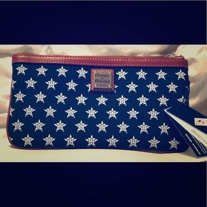 🌟⚾️ Dooney & Bourke Astro’s Clutch ⚾️🌟